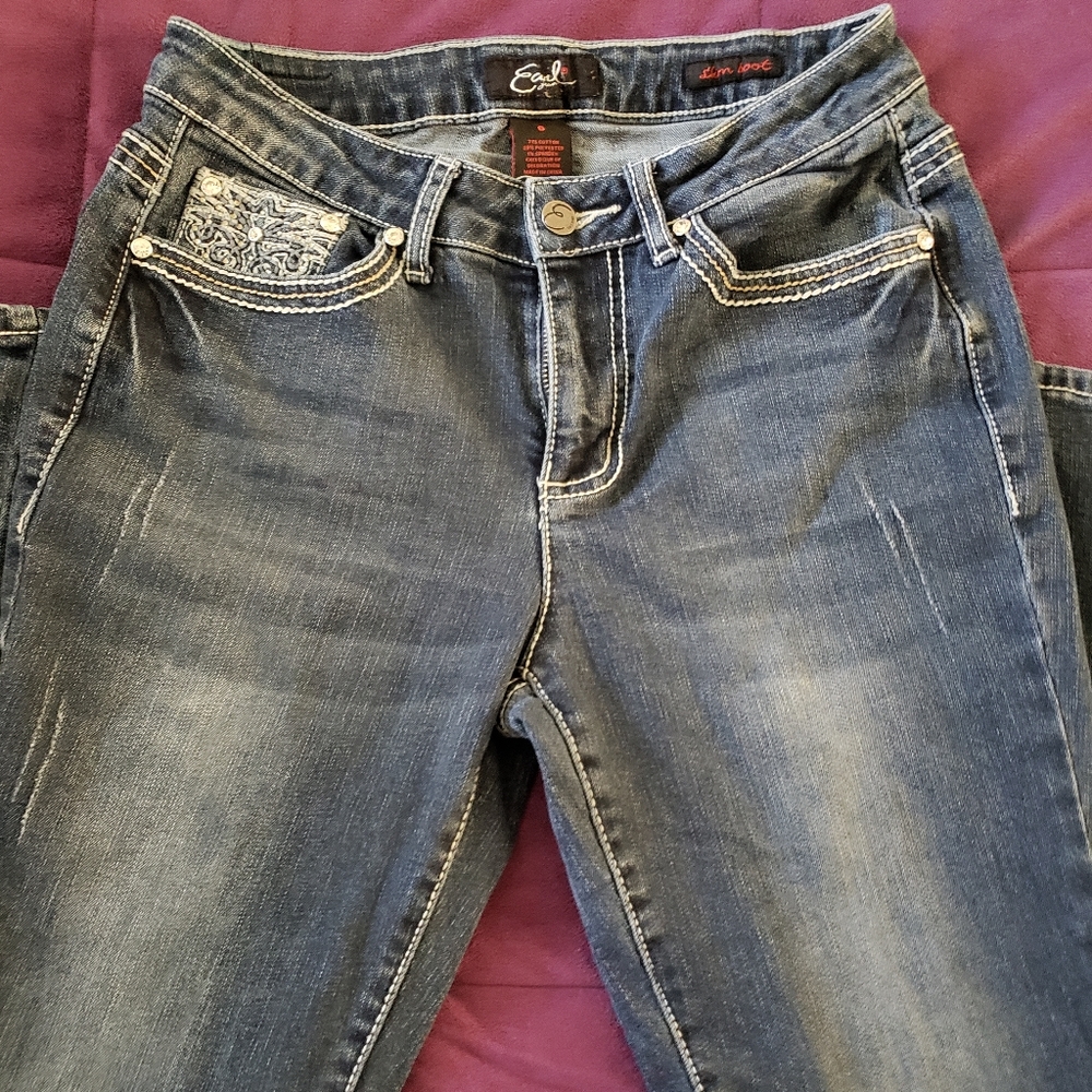 Jeans - Picture 2 of 5